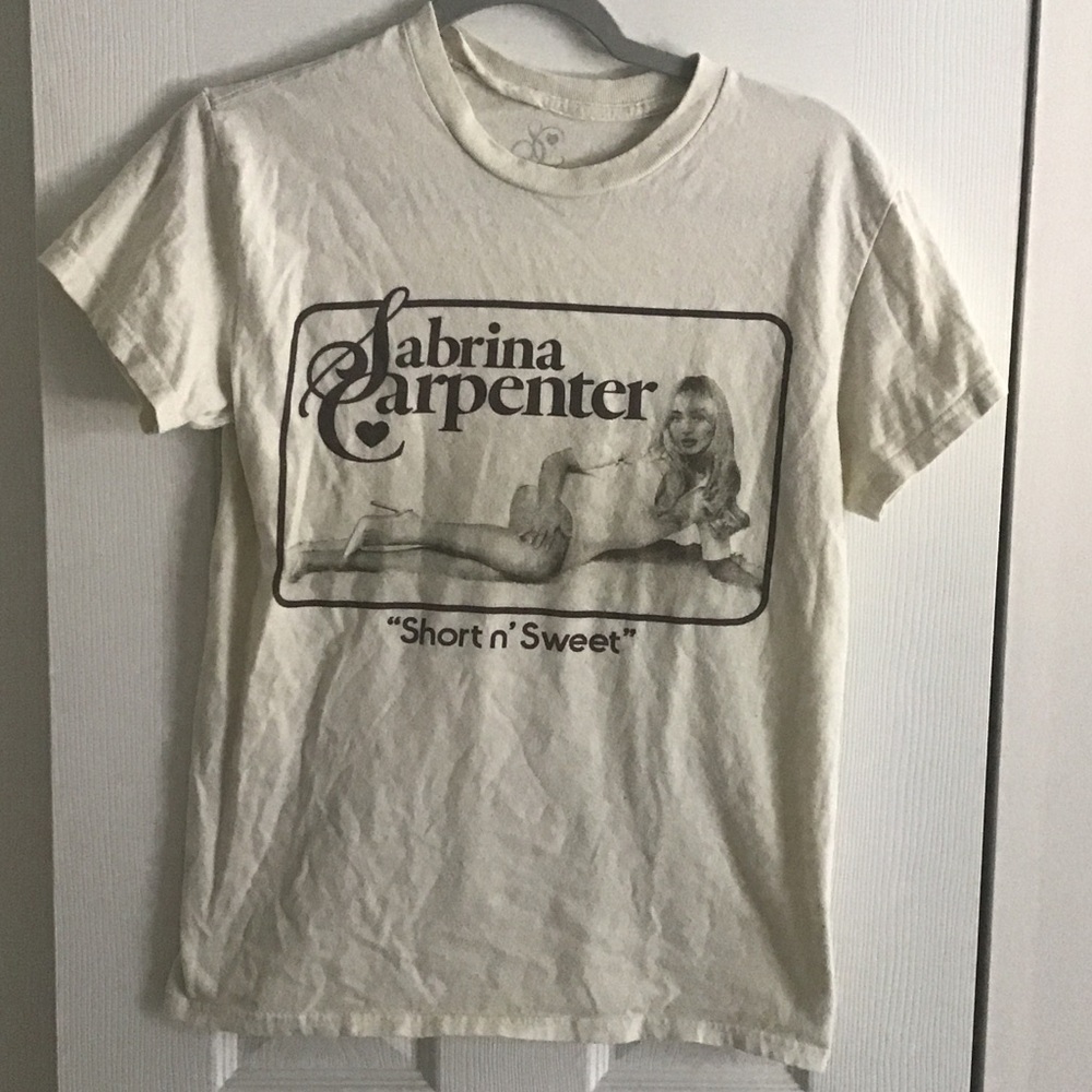 Sabrina carpenter tee
